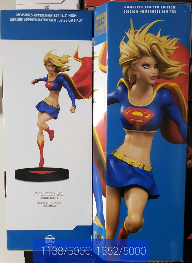 DC Designer Series, Supergirl 12" statue, Michael Turner - photo 3