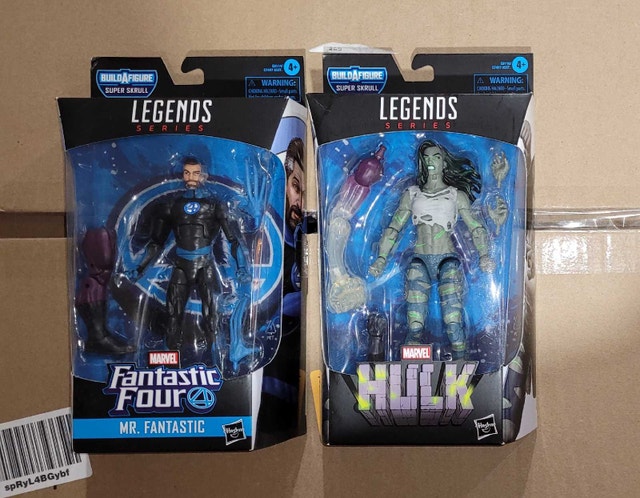 Marvel Legends Mr. Fantastic & She-Hulk, Super Skrull BAF - photo 2