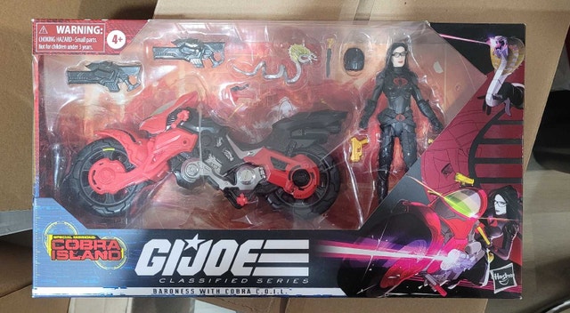 GI Joe Baroness with COBRA C.O.I.L.