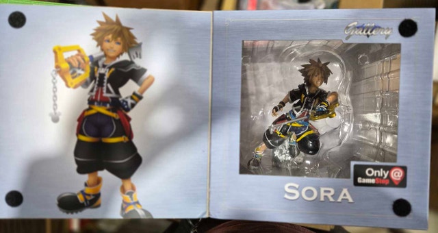 Kingdom Hearts Sora Diamond Select Gallery Statue - photo 3
