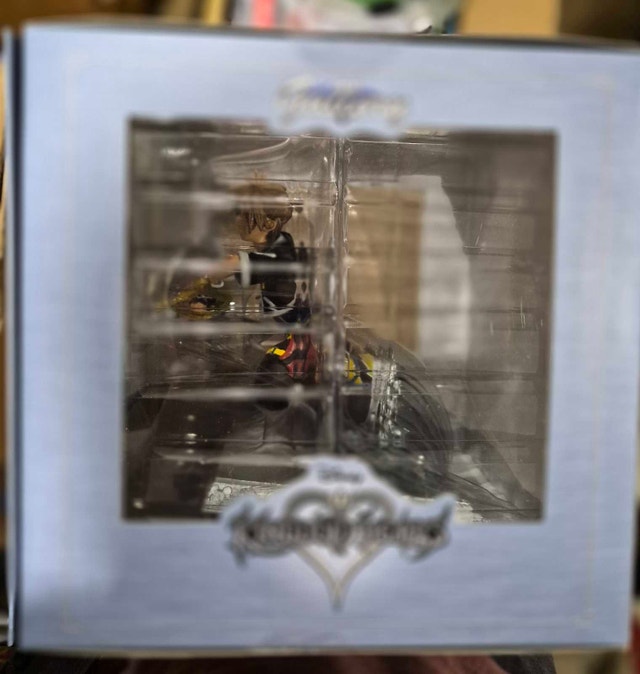 Kingdom Hearts Sora Diamond Select Gallery Statue - photo 4