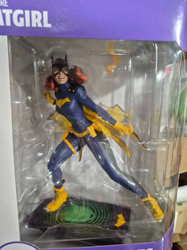 DC Collectibles Statues