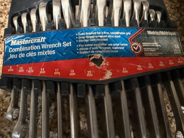 28 Piece SAE and Metric Wrench Set - photo 3