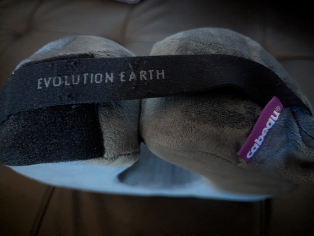 Cabeau Evolution Earth Deluxe Memory Foam Travel Neck Pillow - photo 2