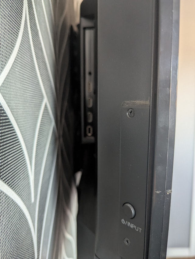 Toshiba 43L420U 1080p TV - photo 2
