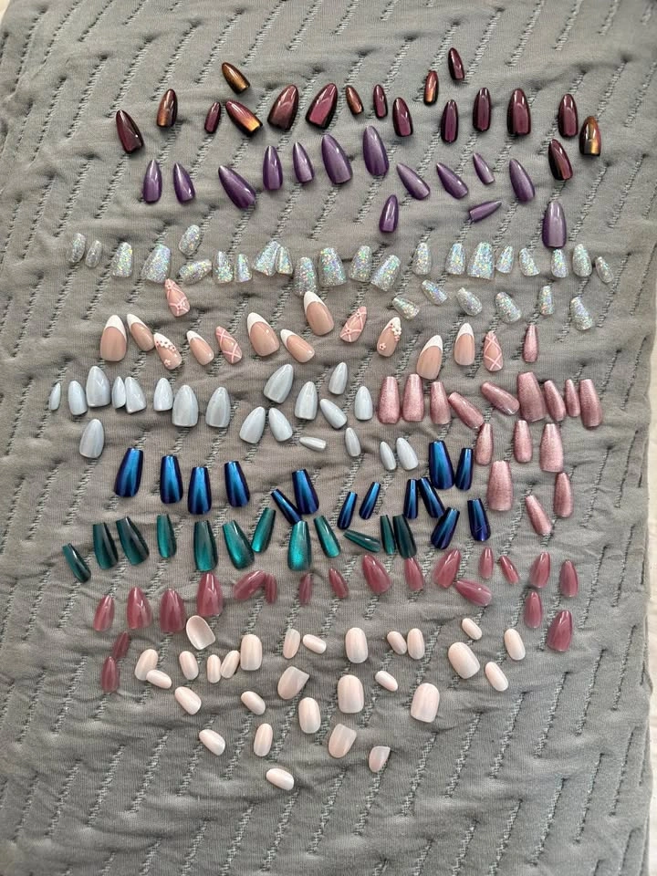 Bulk Press-On Nails (185 pcs) + 7 New Glues & Adhesive Tabs
