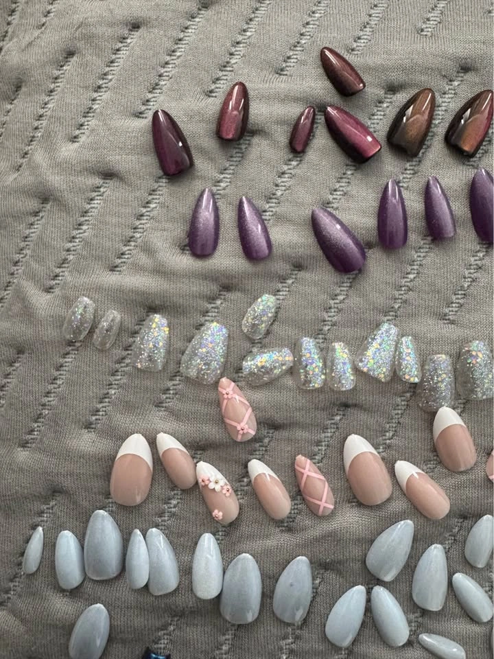 Bulk Press-On Nails (185 pcs) + 7 New Glues & Adhesive Tabs - photo 3