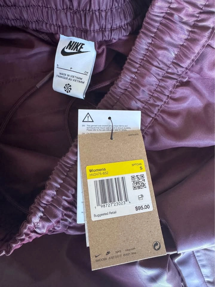 BNWT Nike Women's Sportswear Windrunner Shine Pants - Burgundy ( - photo 4