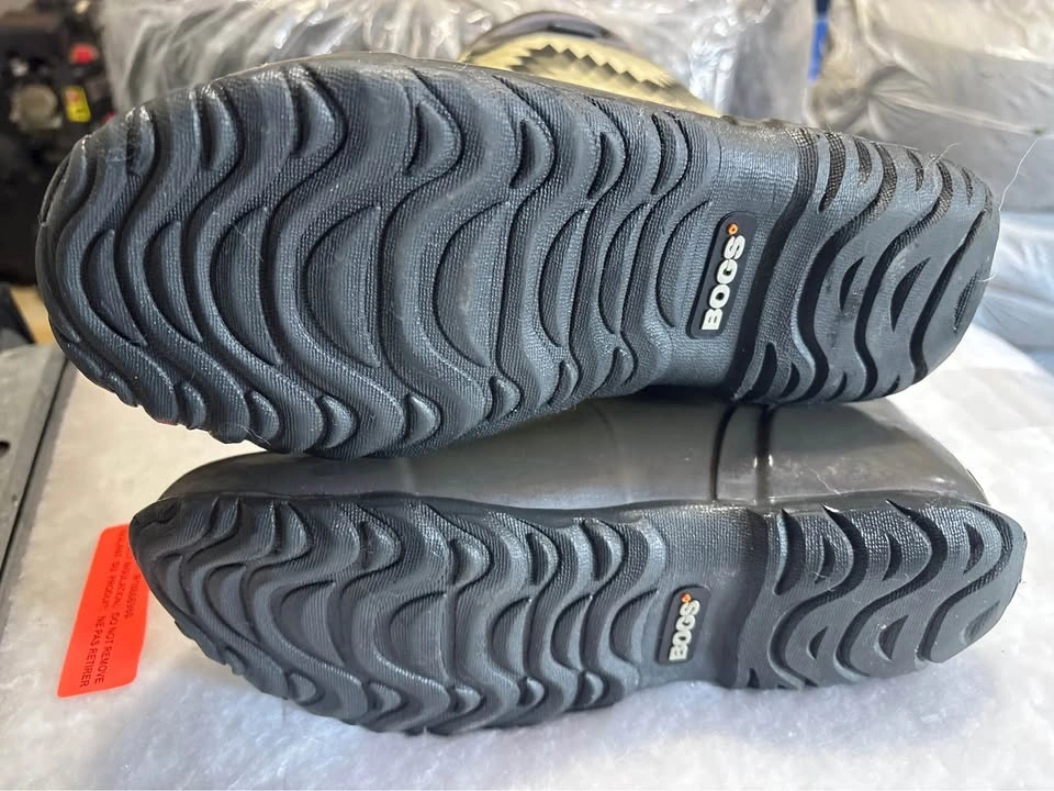Bogs Women's Waterproof Winter Boots, Size 7, Rated -15°C - photo 3