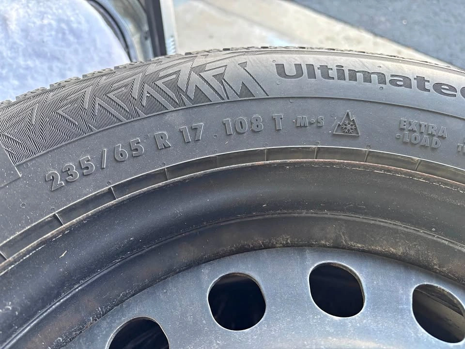 Continental Winter Tires on Rims w/ TPMS, 235/65R17, Fits Nissan