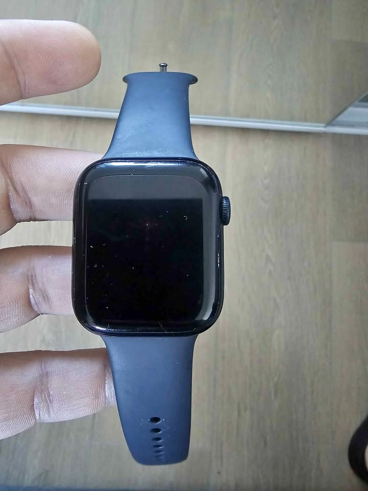 Apple Watch Series 7 45mm