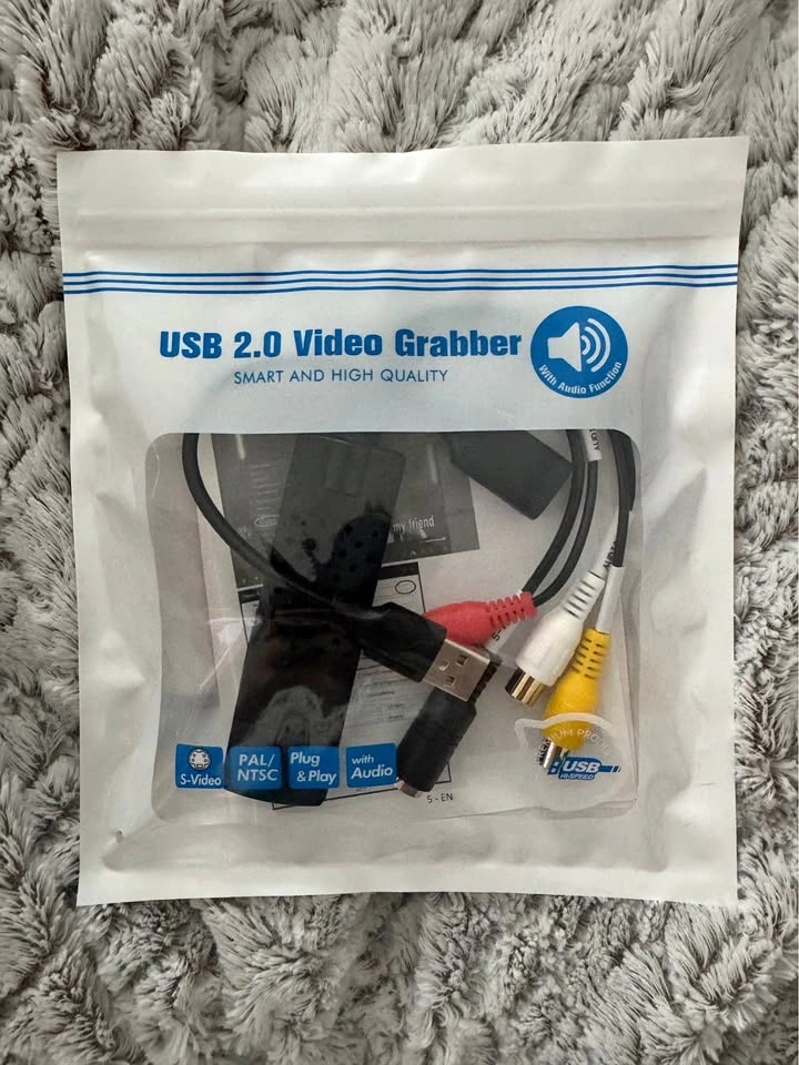 RCA to USB video capture device (VHS tape converter)