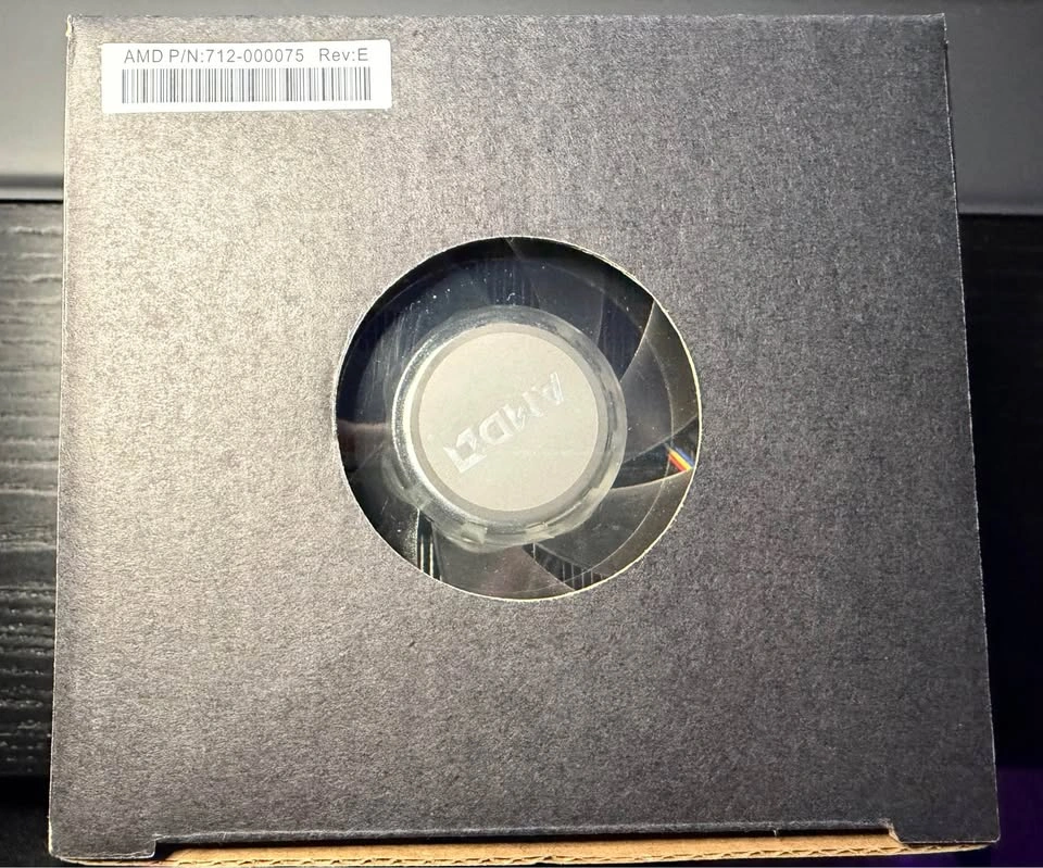 AMD Wraith Prism CPU Cooler NIB - photo 2