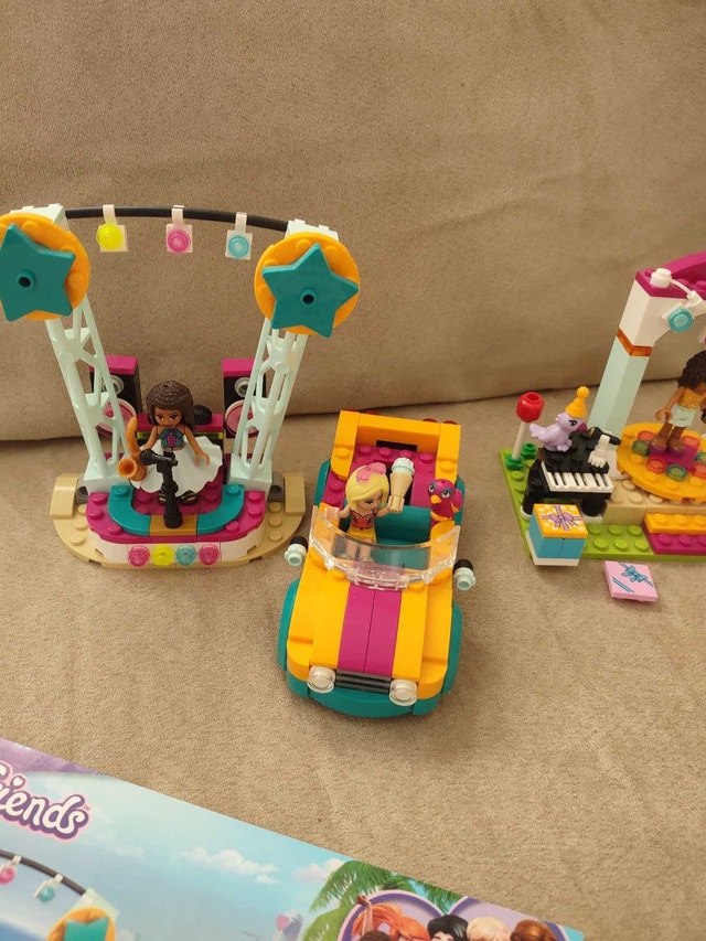 Lego Friends Andrea's Stage & Birthday Set - photo 3