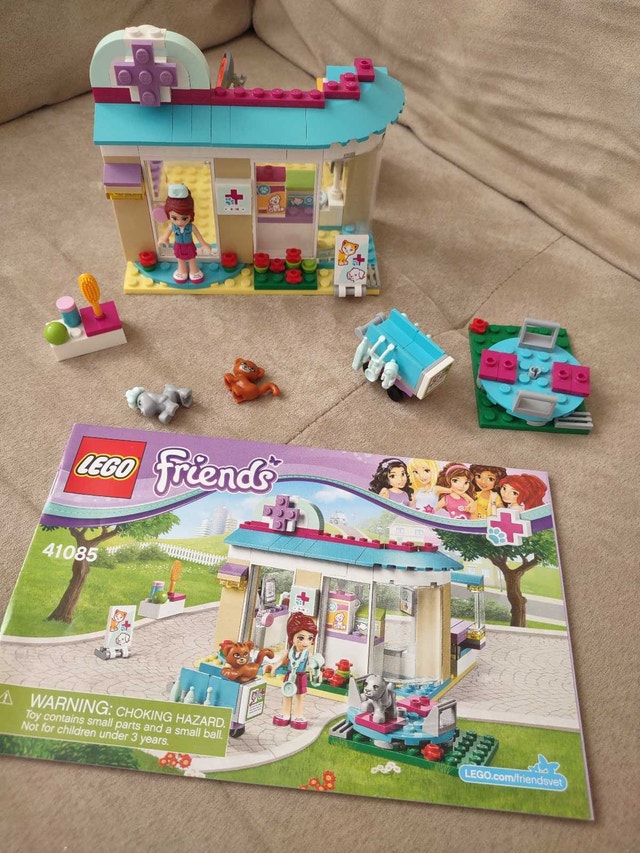 Lego Friends Mias Vet Clinic