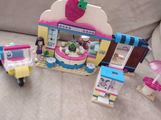 Lego Friends Bakery