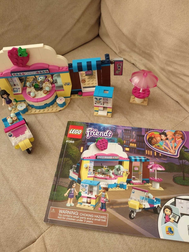 Lego Friends Bakery - photo 3