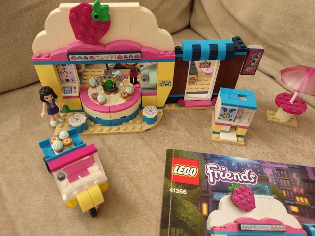 Lego Friends Bakery - photo 4