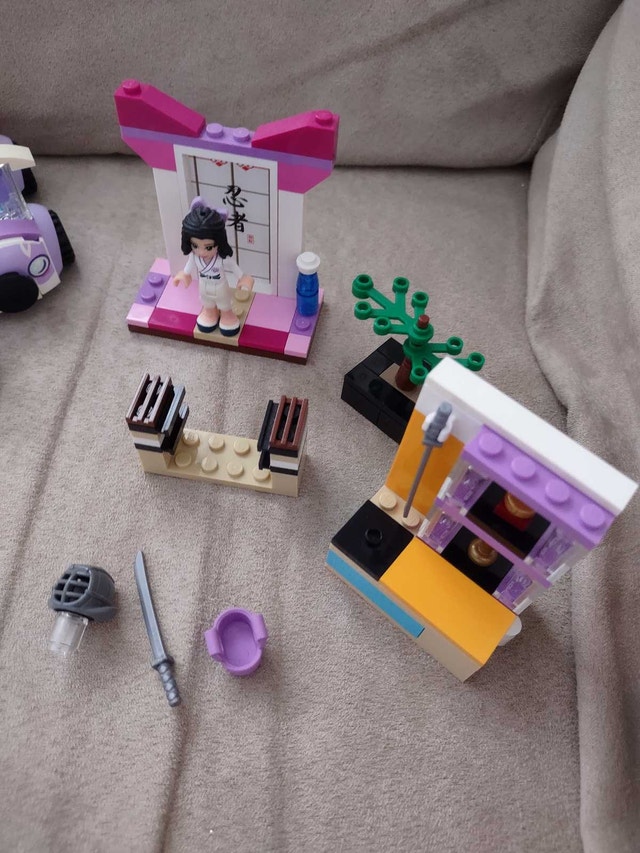 Lego Friends Emma Sets (3) - photo 2