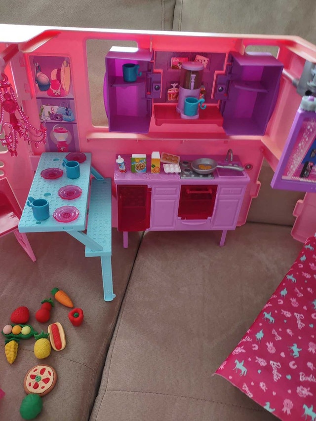 Barbie Dream Camper - photo 4