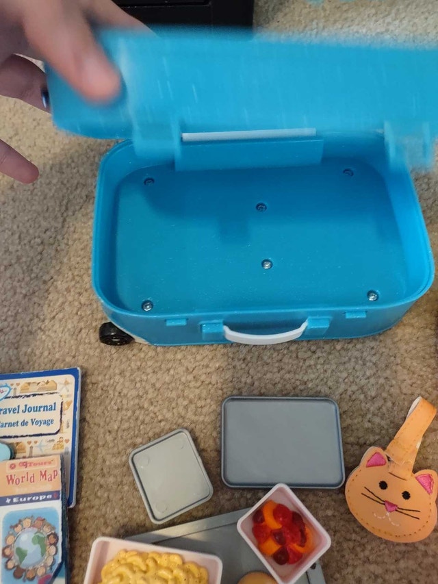 Our Generation Suitcase and Travel Set - photo 2