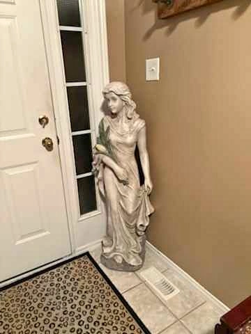 Solar Powered Woman Garden Statue