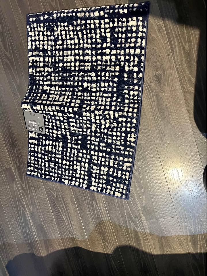 Accent Rug