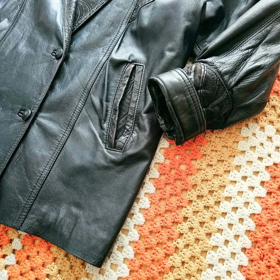 80s/ 90s Womens Black Leather Coat Embossed Panels Vintage XL - photo 5