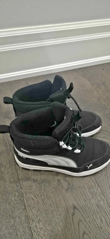 PUMA Puretex Kids Winter Boots – Size 6.5 US – Black/White