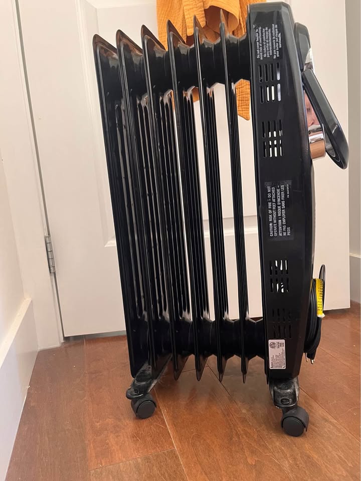 Honeywell Oil Heater - photo 2