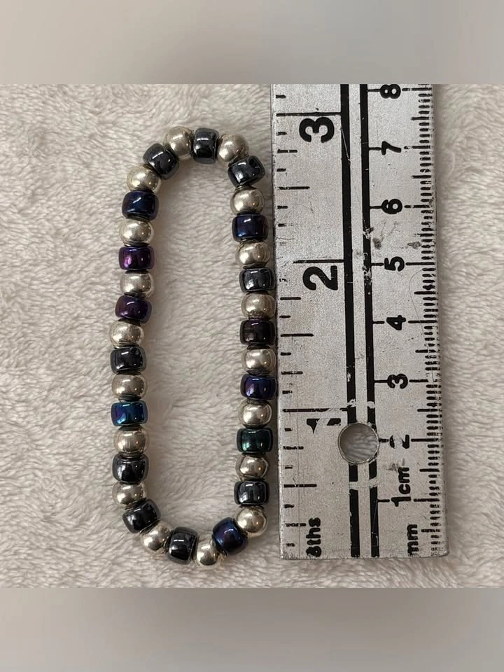 Beaded Bracelet Silver Tone Blue Purple Metallic Beads Stretch - photo 3