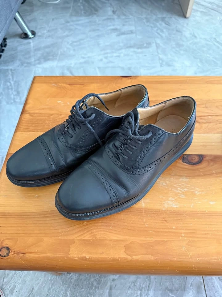 Cole Haan Grand.OS Black Leather Cap Toe Brogue Oxfords