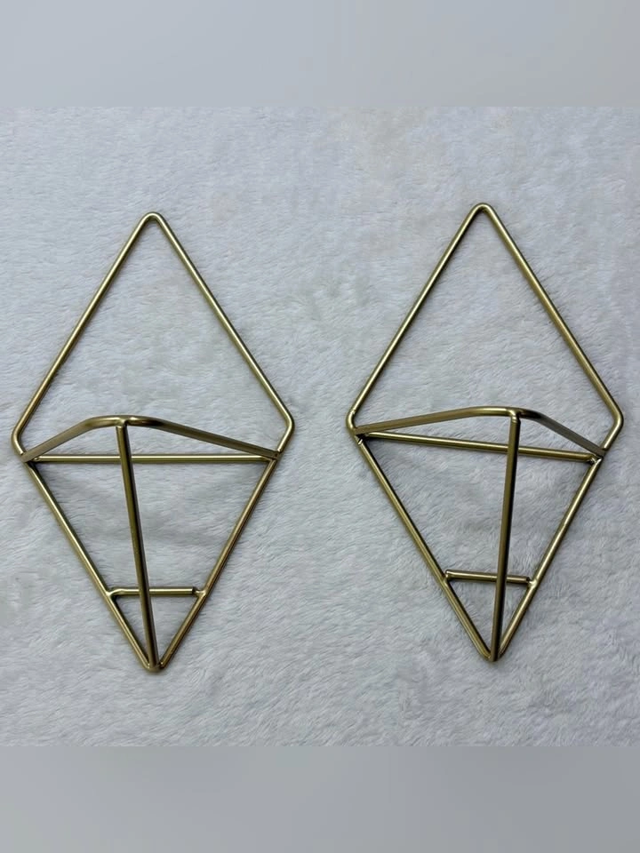Umbra Geometric Gold Hanging Wall Planters Set of 2 - photo 2