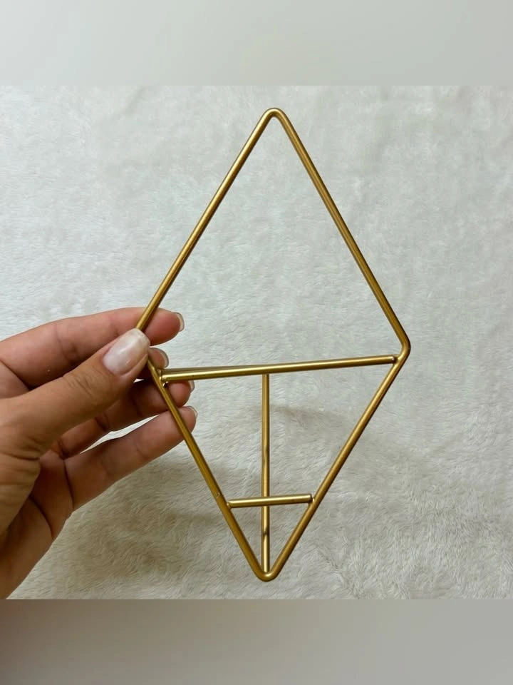 Umbra Geometric Gold Hanging Wall Planters Set of 2 - photo 4