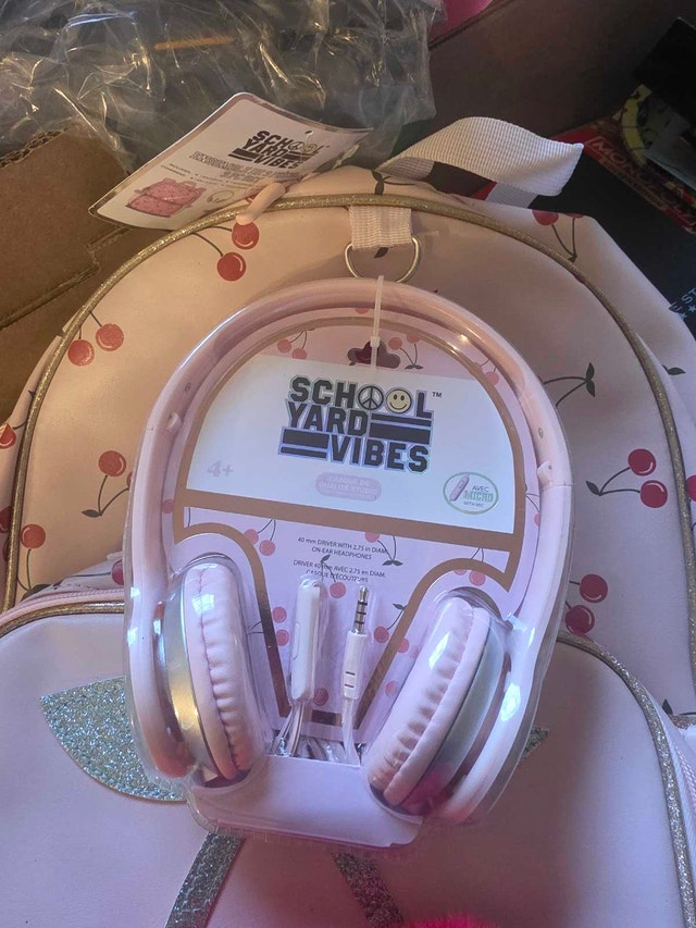 School Yard Vibes Cherry Backpack and Lunch Bag Set - photo 3