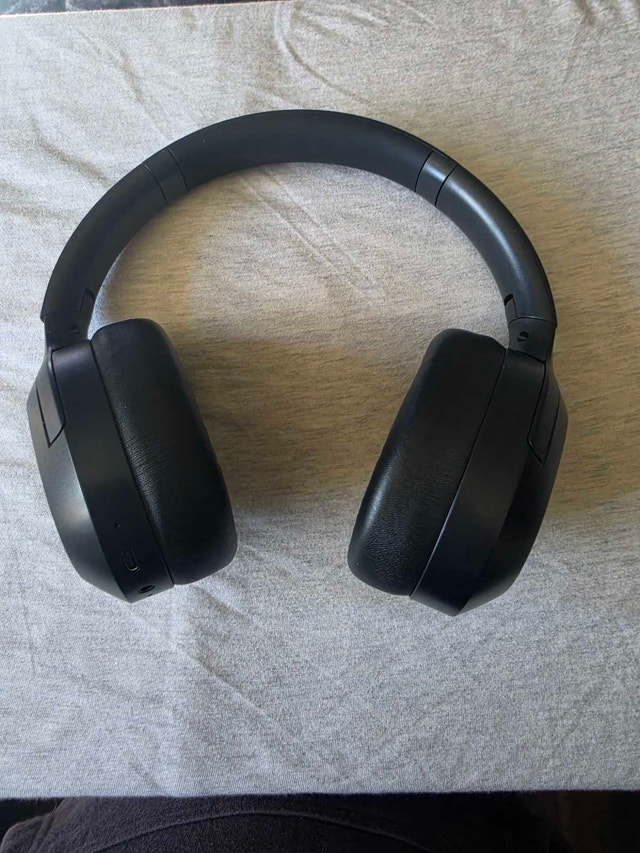 Onn Hybrid Active Noise Cancelling Headphones - photo 3