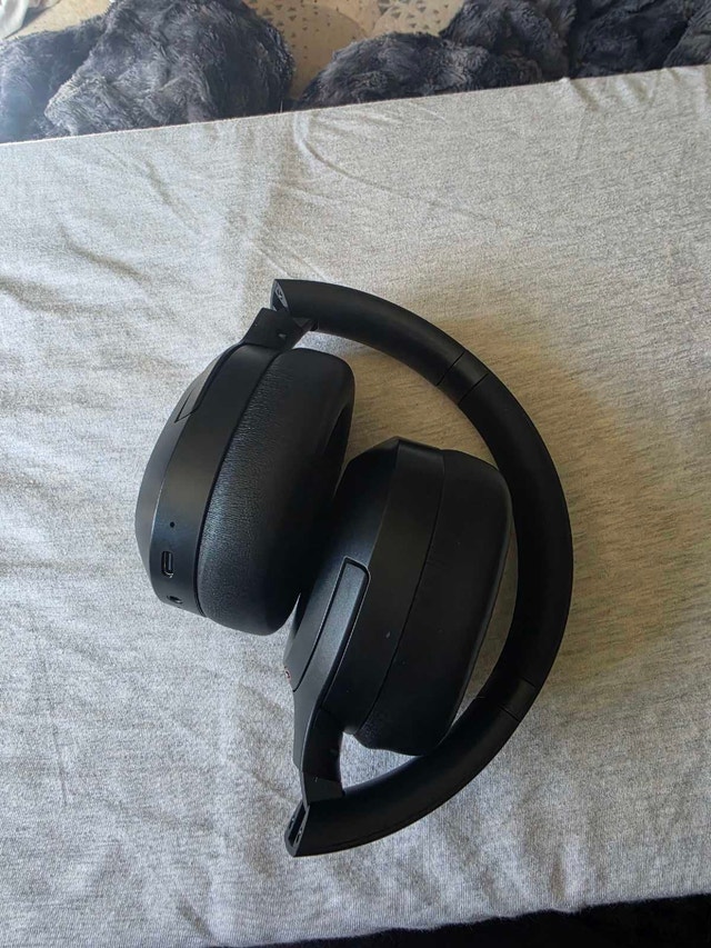 Onn Hybrid Active Noise Cancelling Headphones - photo 5