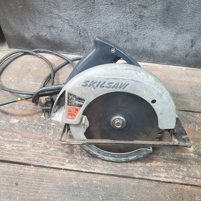Skilsaw Circular Saw