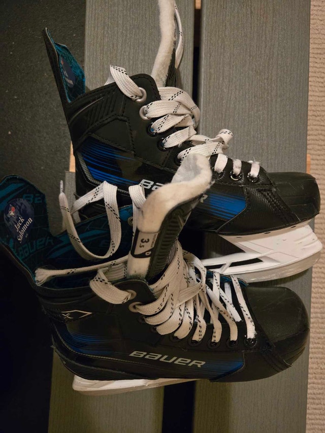 Bauer Junior Hockey Skates Size 3.5 - photo 3