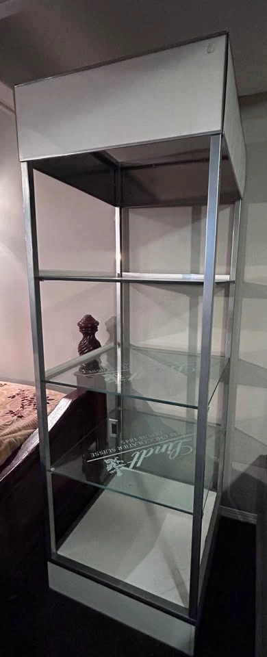 Vertical Glass Display / Showcase / Storage - photo 2
