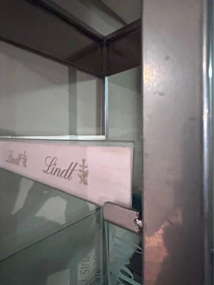 Vertical Glass Display / Showcase / Storage - photo 4