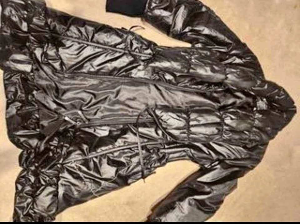 Laura black women's puffer winter coat with belt (S/M)