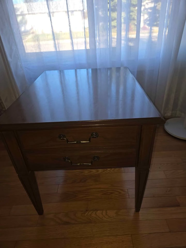 Vintage Deilcraft Side Table / Nightstand – Solid Wood - photo 3