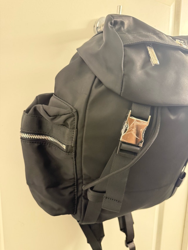 Lululemon Wunderlust Backpack Mini - photo 3