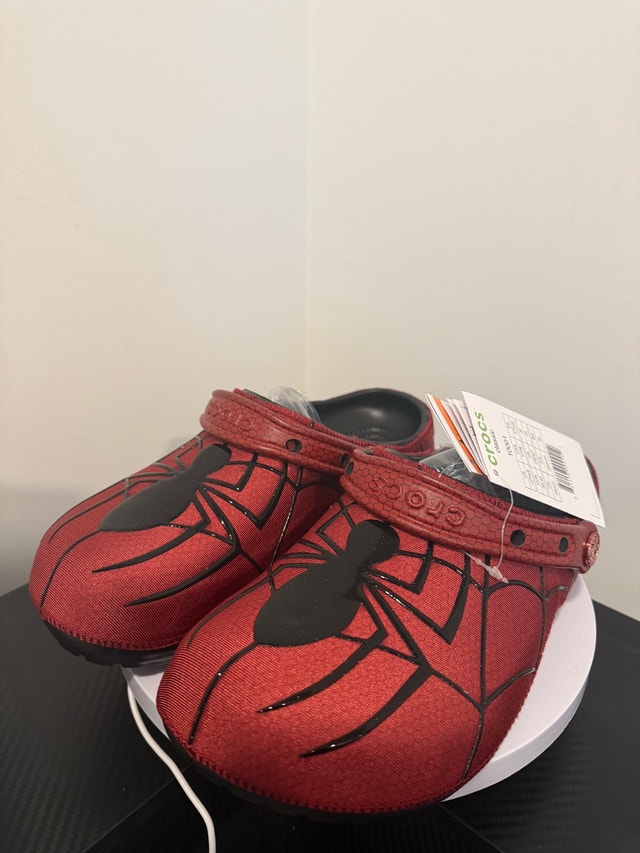Brand New Spider-Man Crocs Classic Clog – Red/Black - photo 3