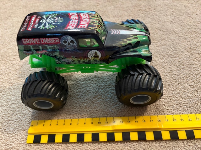 Monster truck