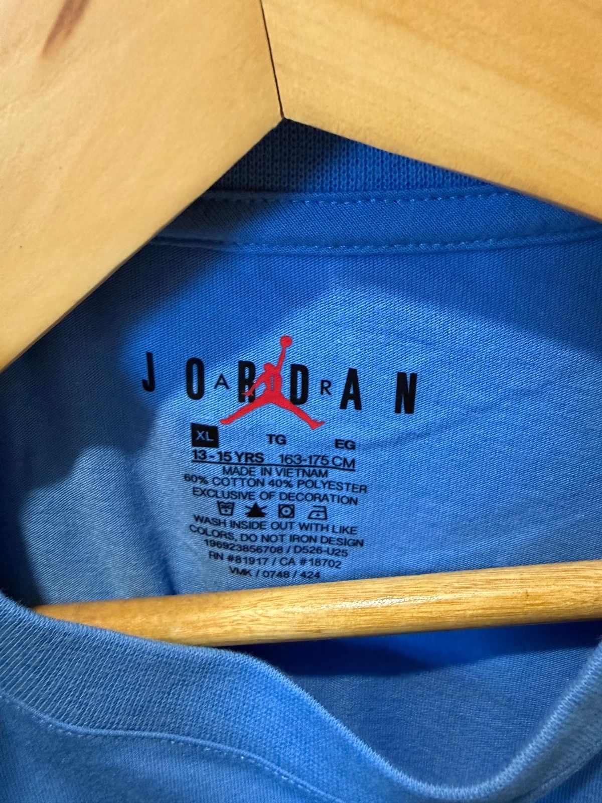 Jordan Boys Legend Blue Graphic T Shirt, Size XL - photo 2