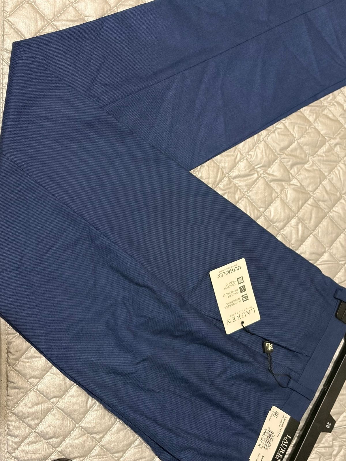 Suit for a boy size 20R/30W - photo 3