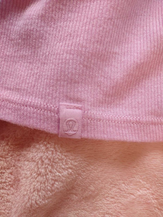Lululemon Racerback tank size 4 pink - photo 2