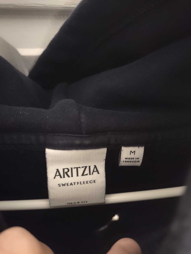 Aritzia Sweatfleece Mega Admiral Hoodie Size Medium - photo 3
